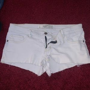 COPY - Abercrombie & Fitch White Jean pants